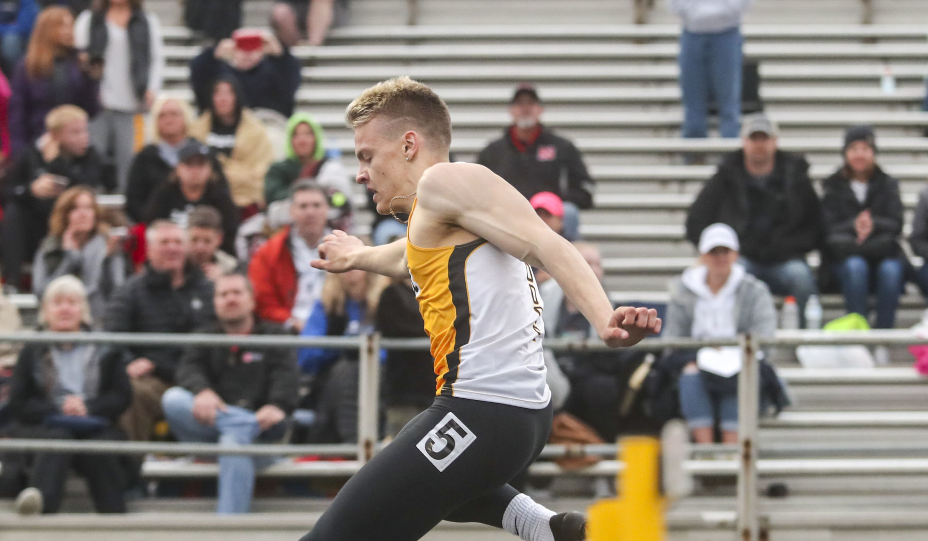 050219-qct-spt-mac-boys-track-014